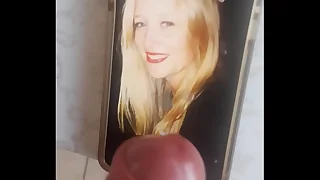 Cum tribute