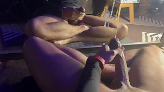 twink dotado bbc 24cm socando uma ate jorrar leite